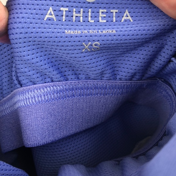 ‼️4 Items/ $10‼️ Athleta | Strappy Back Exercise Tank w/ Built in Bra - Picture 5 of 5